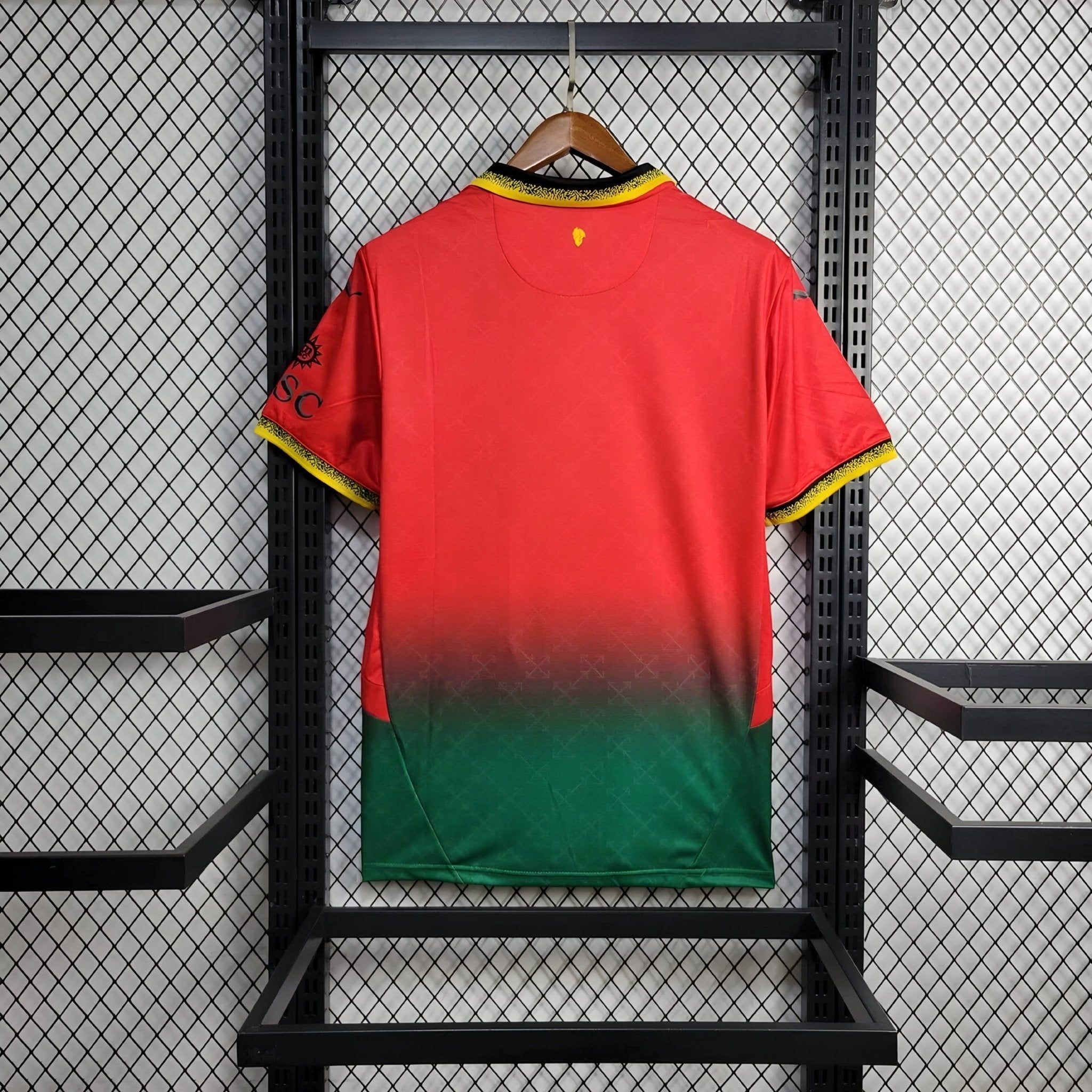 Maglia speciale rossa 24/25 AC Milan × OFF-White