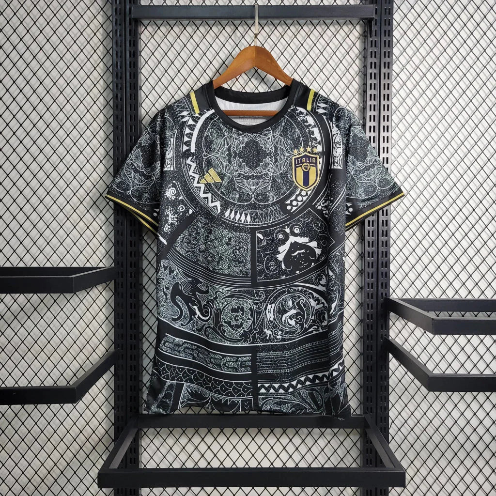 Maglia nera speciale Italia 24/25