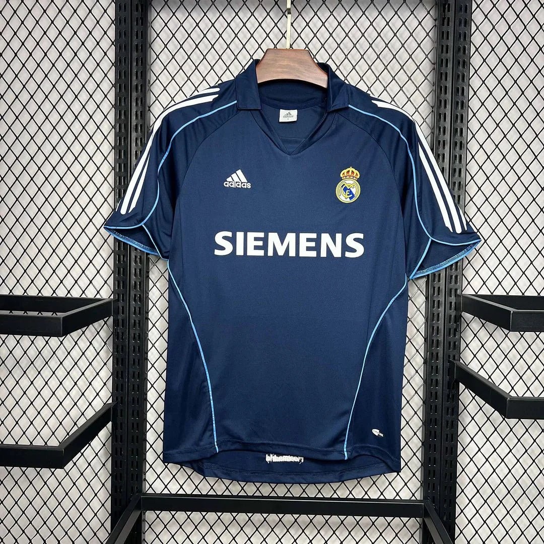 Maglia da trasferta del Real Madrid 05/06