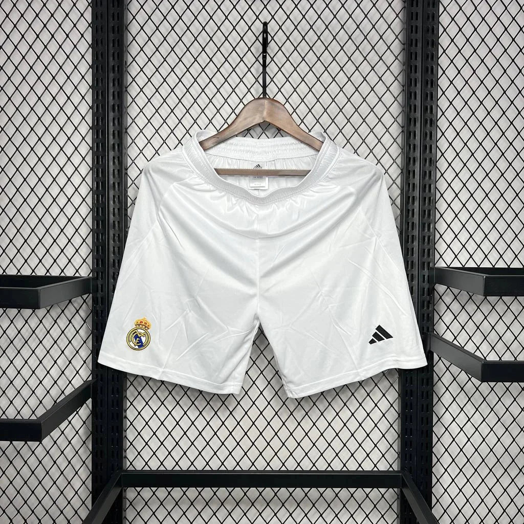Pantaloncini Home 24/25 del Real Madrid