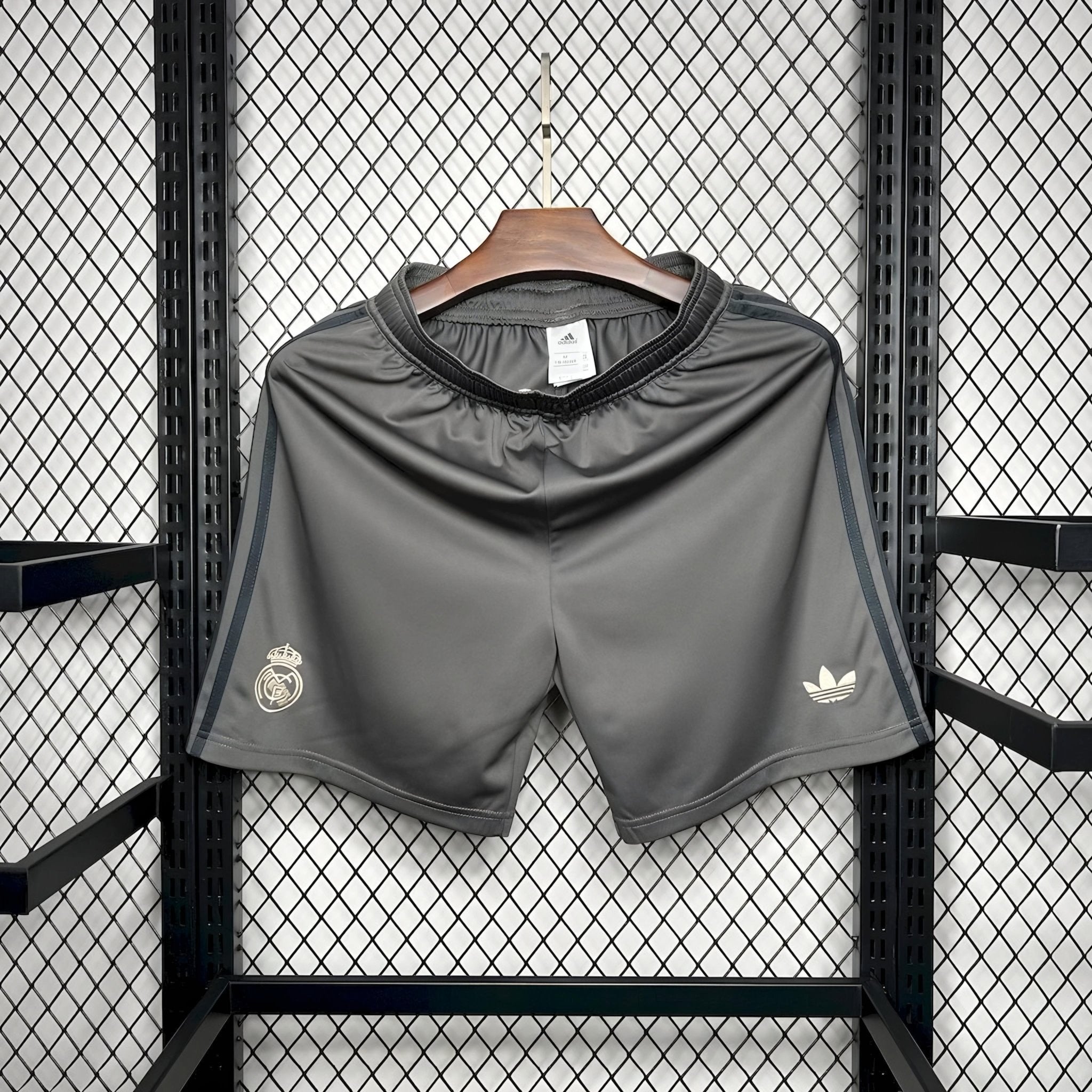 Pantaloncini speciali Real Madrid 24/25 Third